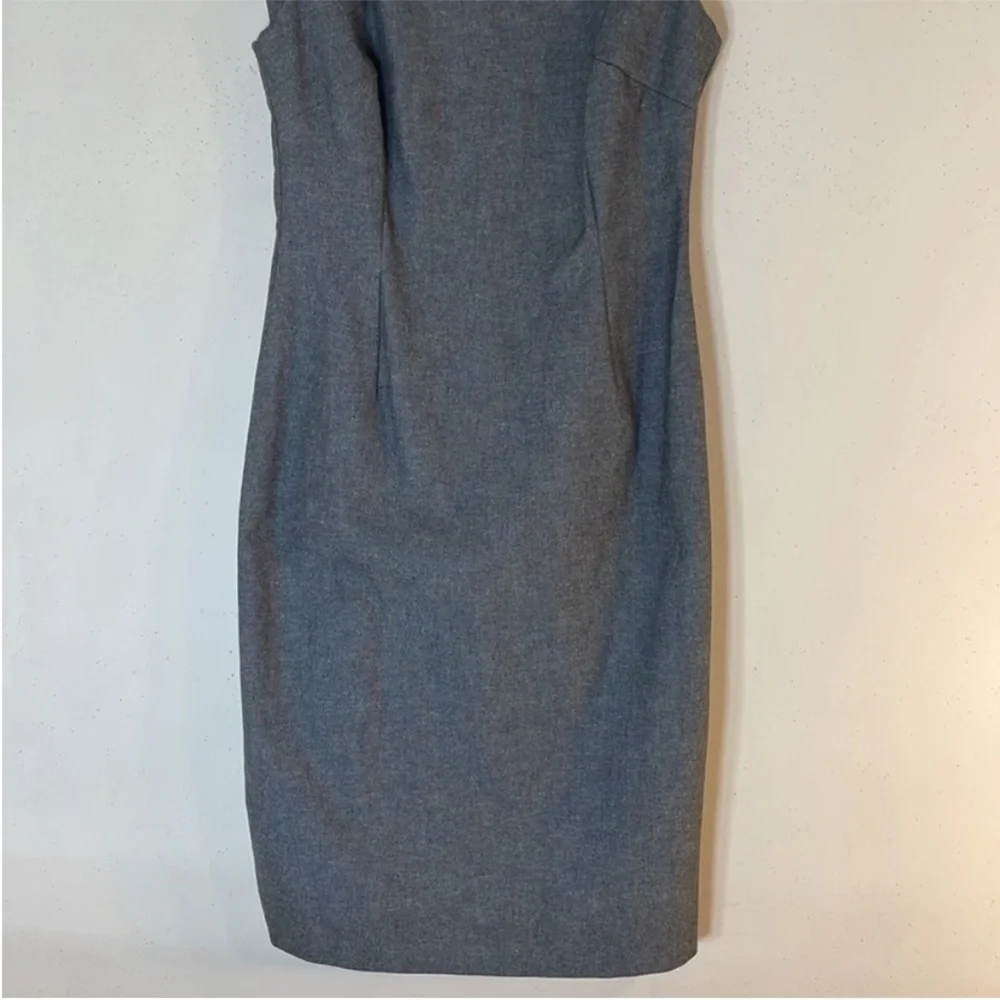 Banana Republic Grey Padded Shoulder Sleeveless Sheath Dress. 0. NWT. - Picture 4 of 8